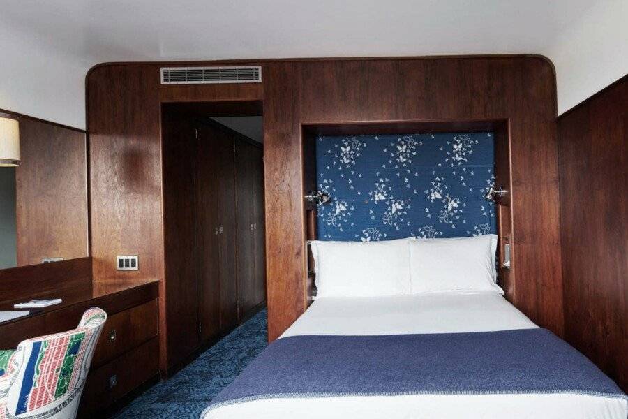 The Maritime Hotel hotel bedroom