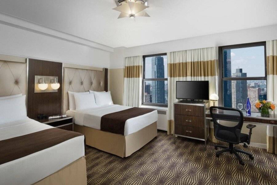 Theer, A Wyndham Hotel hotel bedroom