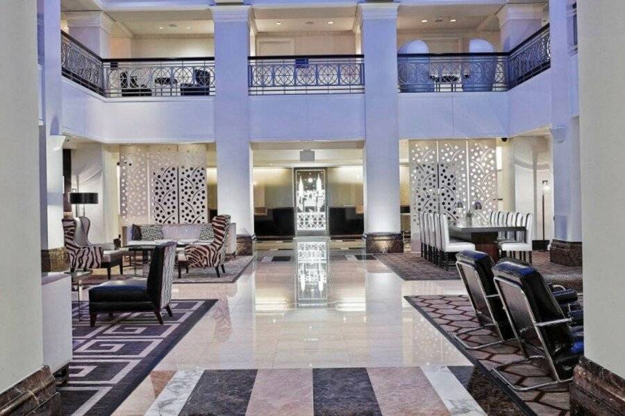 The Lexington Hotel, Autograph Collection lobby