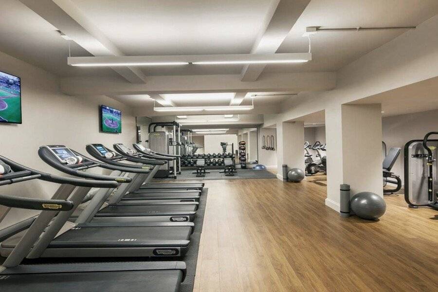 InterContinental Barclay Hotel, an IHG Hotel fitness centre