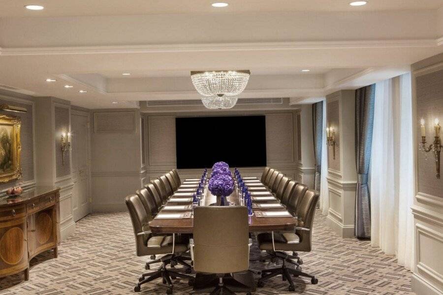 InterContinental Barclay Hotel, an IHG Hotel conference room