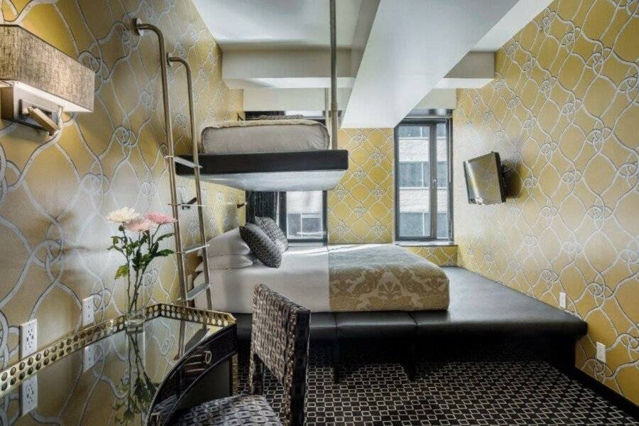 45 Times Square Hotel hotel bedroom