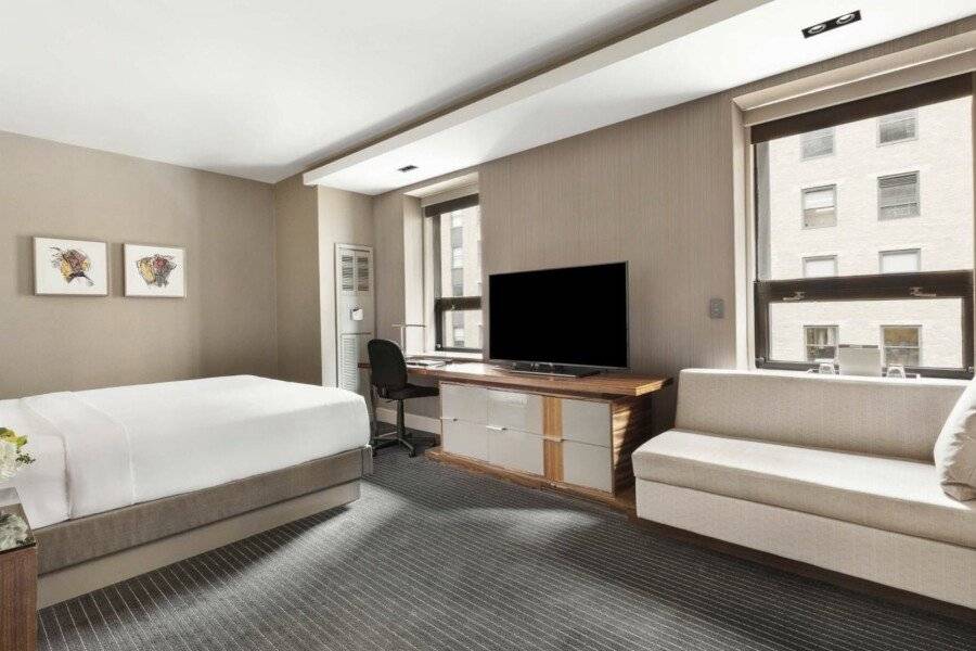 Hyatt Grand Central hotel bedroom