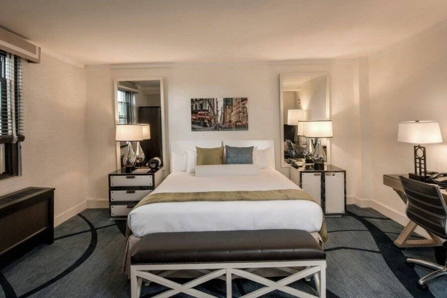 70 Park Avenue Hotel hotel bedroom