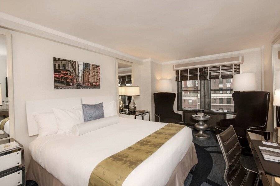 70 Park Avenue Hotel hotel bedroom