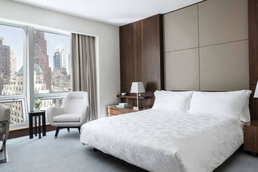 The Langham,, Fifth Avenue hotel bedroom