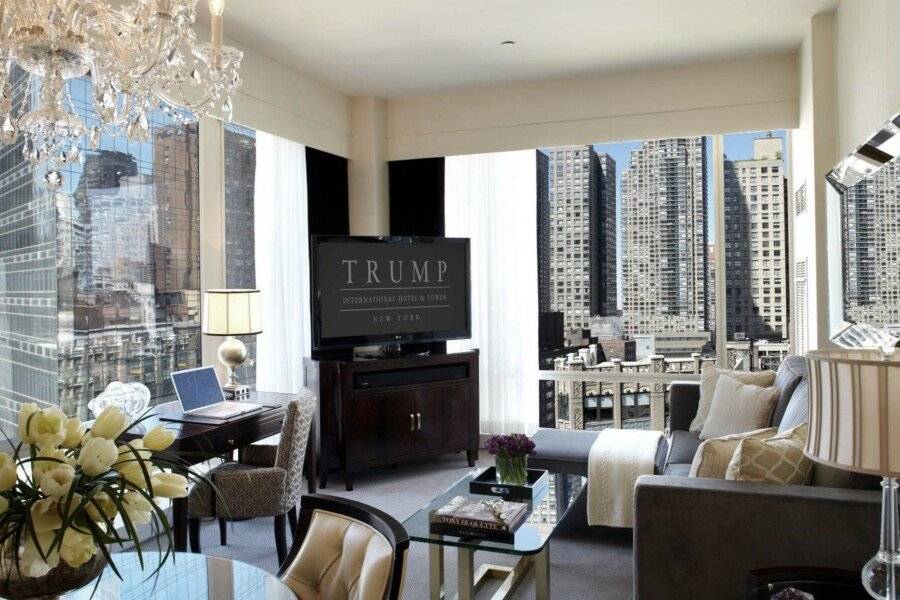 Trump International hotel bedroom,ocean view