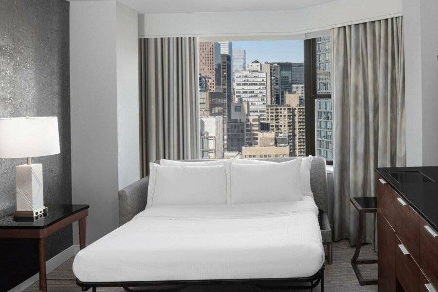 The Westin Grand Central hotel bedroom,ocean view