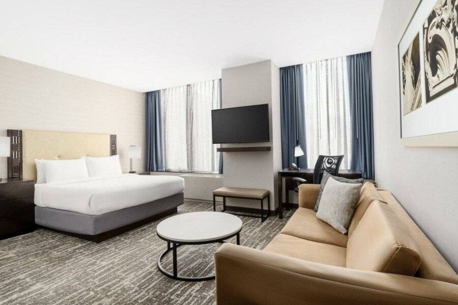 Fairfield Inn & Suites by Marriott Midtown Manhattan/Penn Station hotel bedroom