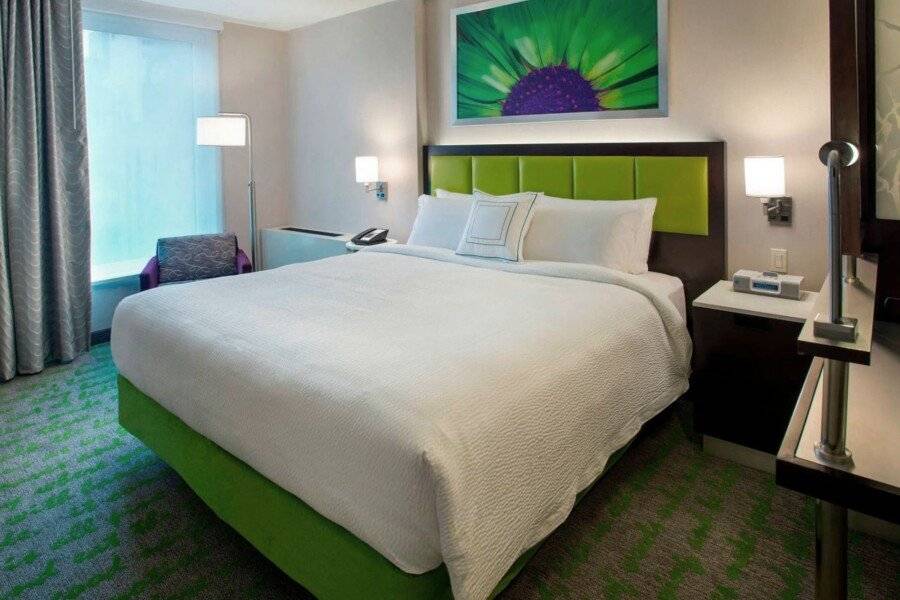 SpringHill Suites by Marriott Midtown Manhattan/Fifth Avenue hotel bedroom