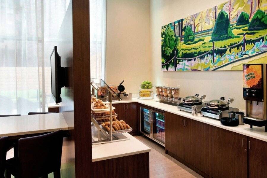 SpringHill Suites by Marriott Midtown Manhattan/Fifth Avenue breakfast