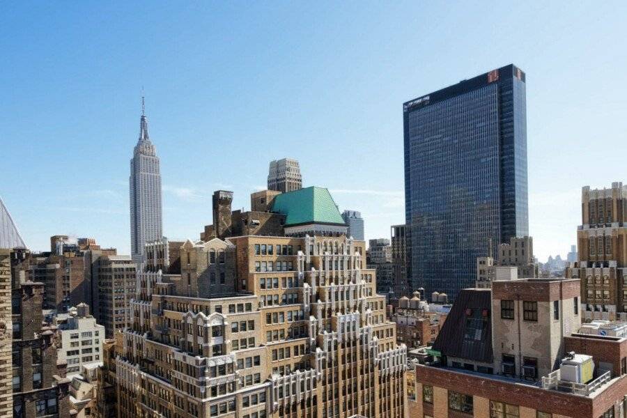 Courtyard by Marriott Times Square West 