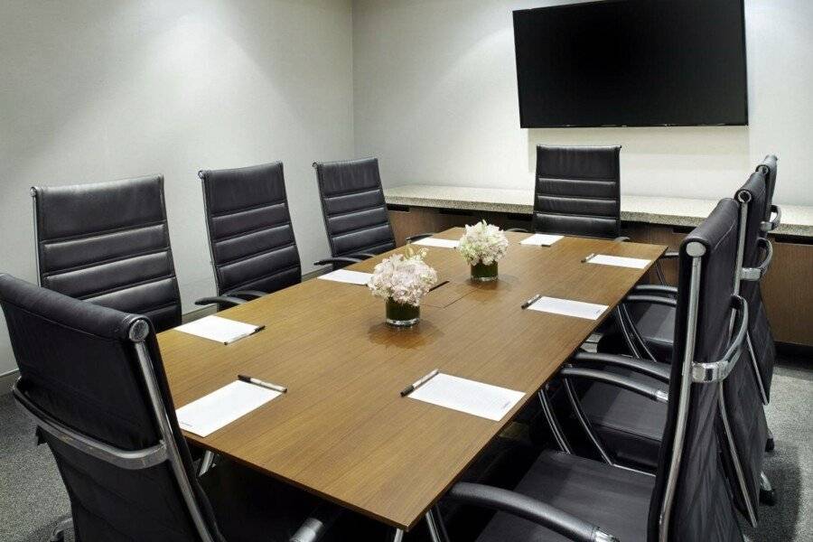 Cambria Hotel - Chelsea conference room,meeting room