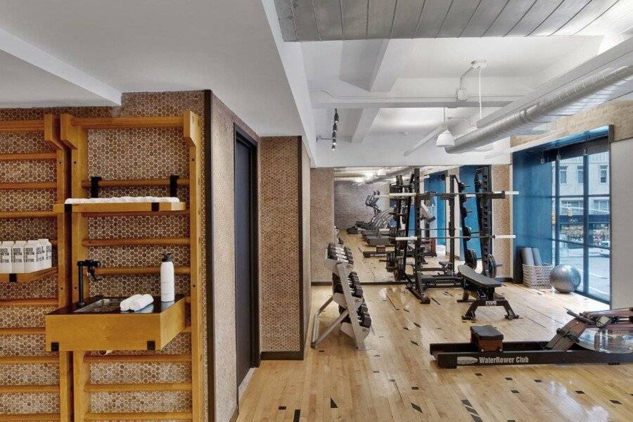 1 Hotel Central Park fitness centre