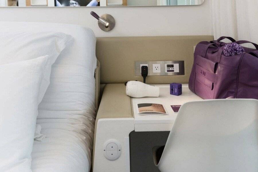 YOTEL Times Square hotel bedroom