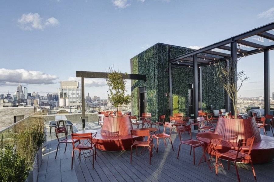 citizenM Bowery rooftop pool,restaurant,bar