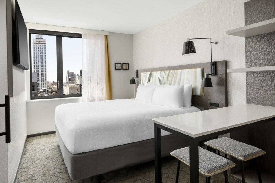 TownePlace Suites by Marriott Manhattan/Chelsea hotel bedroom