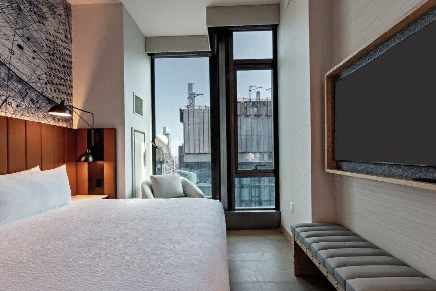 Tempo By Hilton Times Square hotel bedroom