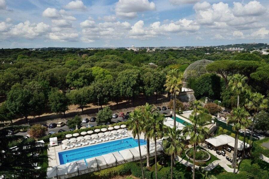 Parco dei Principi Grand Hotel & SPA outdoor pool,garden