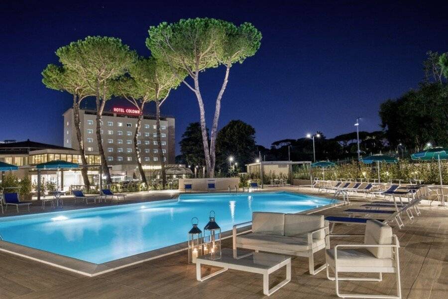 Hotel Cristoforo Colombo outdoor pool,hotel facade