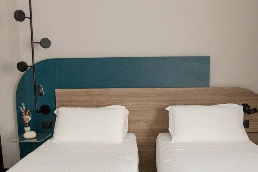 Belstay Roma Aurelia hotel bedroom