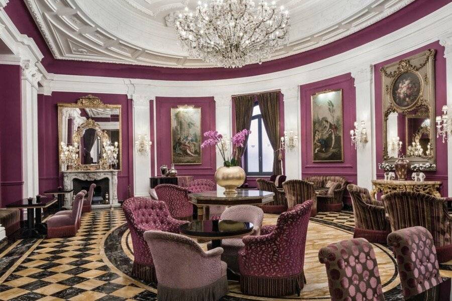 Baglioni Hotel Regina - The Leading Hotels of the World lobby