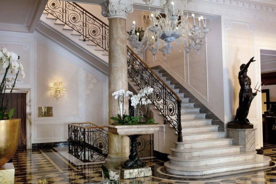 Baglioni Hotel Regina - The Leading Hotels of the World lobby