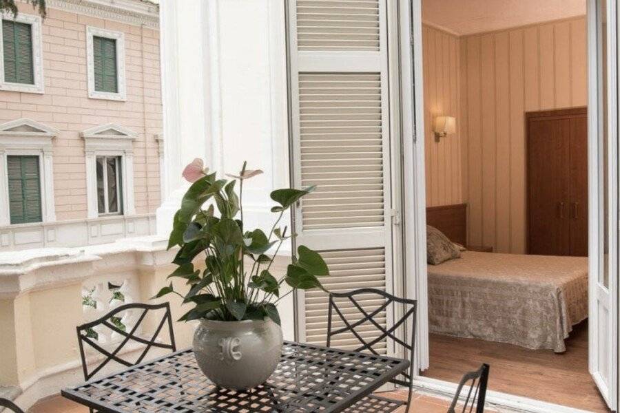 Hotel Villa Delle Rose balcony