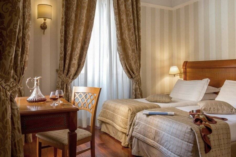 Albergo Ottocento hotel bedroom