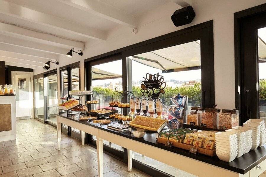 Trianon Borgo Pio Aparthotel restaurant,breakfast