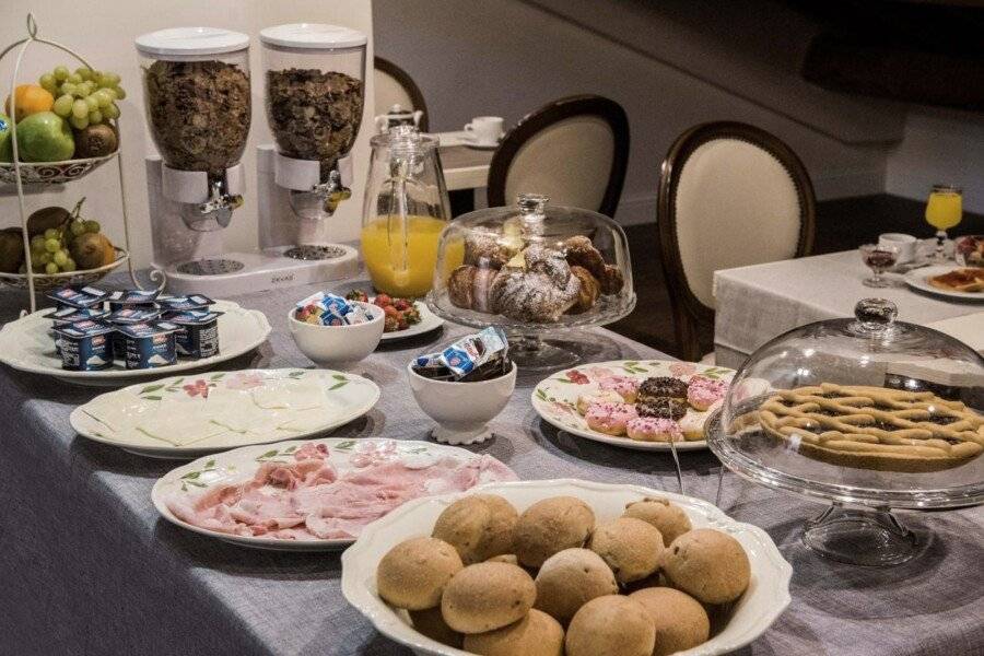 Hotel San Silvestro breakfast