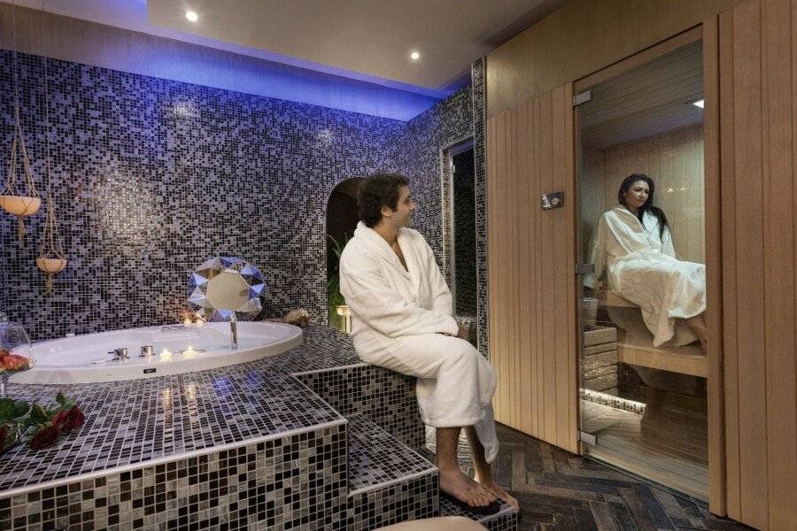 Dharma Boutique Hotel & SPA spa,jacuzzi