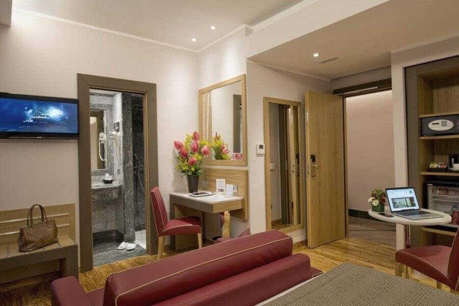 Hotel Giolli Nazionale hotel bedroom
