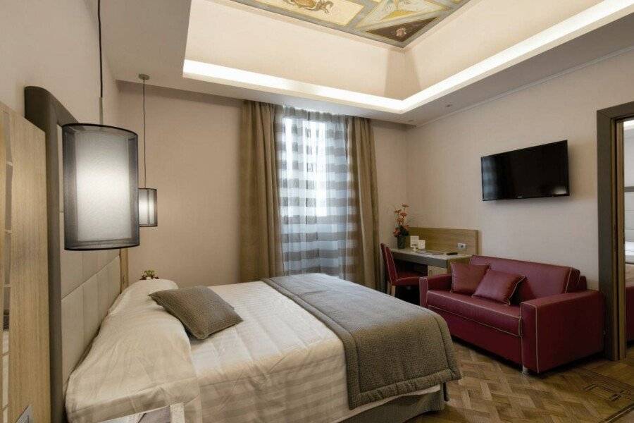 Hotel Giolli Nazionale hotel bedroom