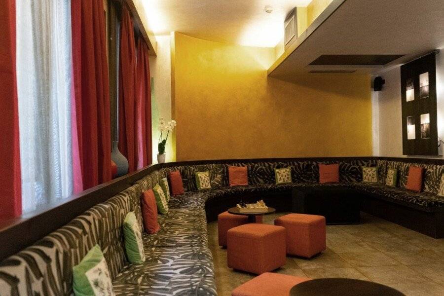 Hotel Re Di Roma lounge