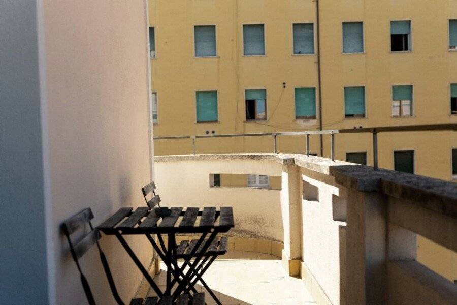 Hotel Re Di Roma balcony,