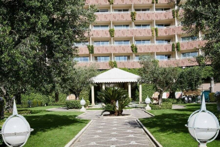 Rome Cavalieri, A Waldorf Astoria Hotel facade,garden