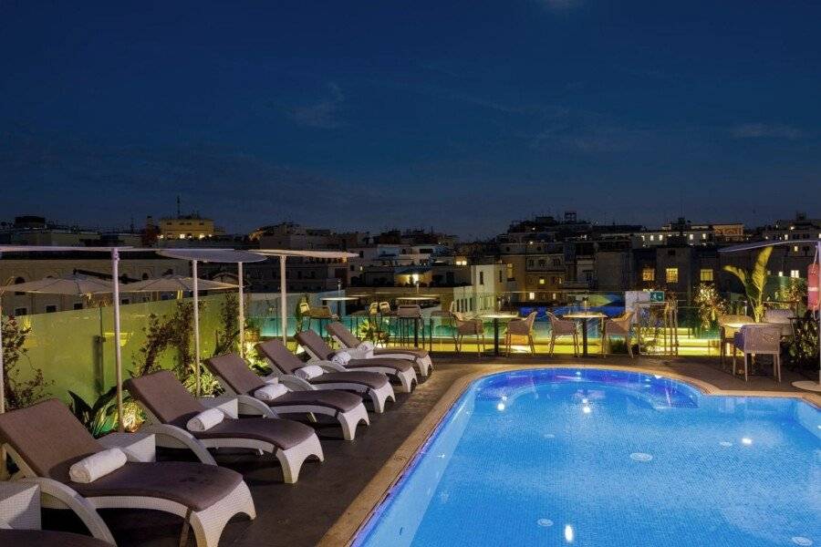 Aleph Hotel, Curio Collection By Hilton rooftop pool, outdoor pool