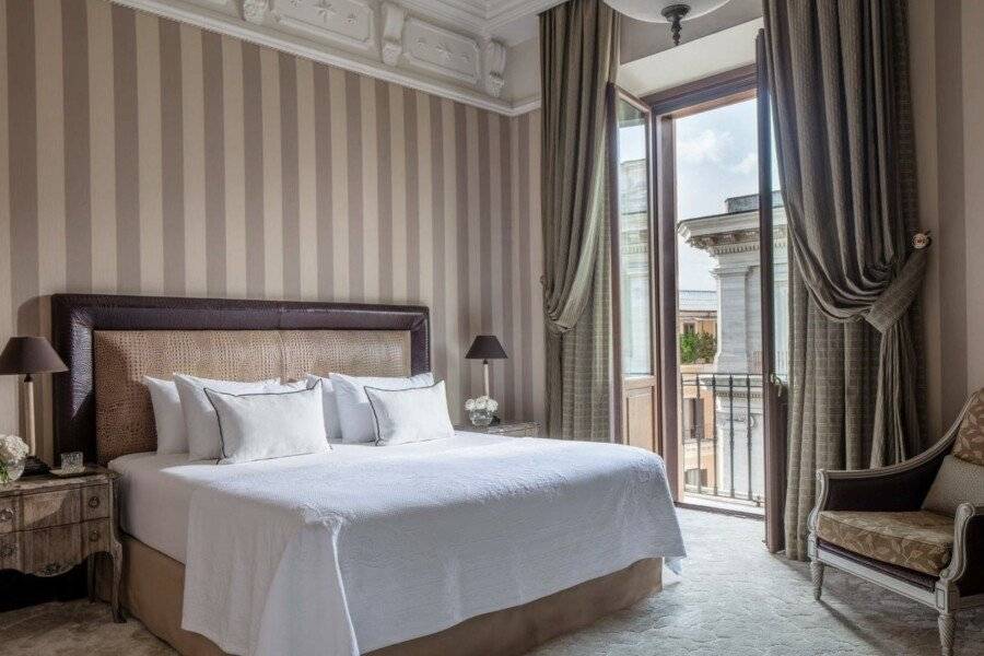 Anantara Palazzo Naiadi Hotel - A Leading Hotel of the World hotel bedroom,balcony