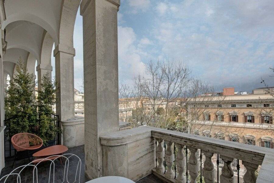 Grand Hotel Palace balcony,ocean view