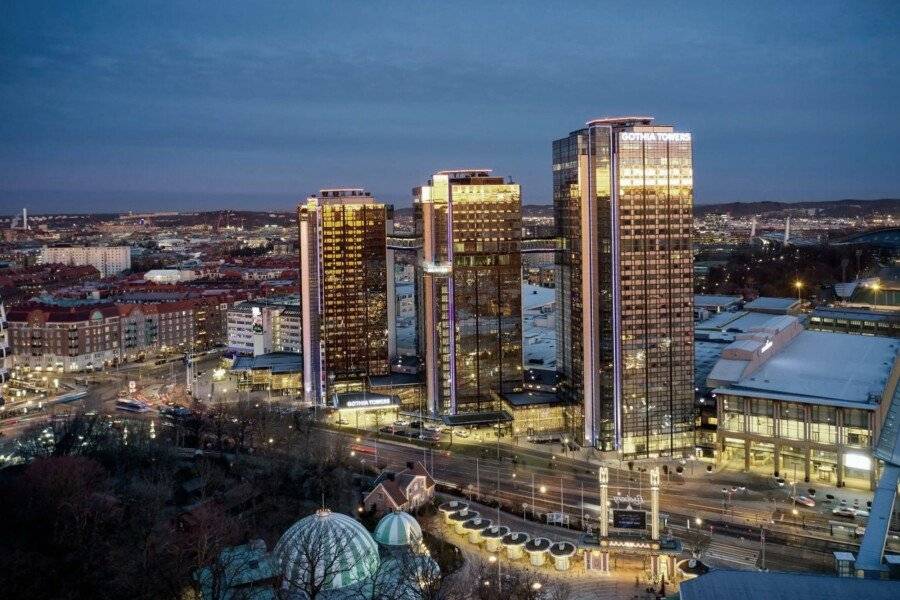 Gothia Towers & Upper House facade