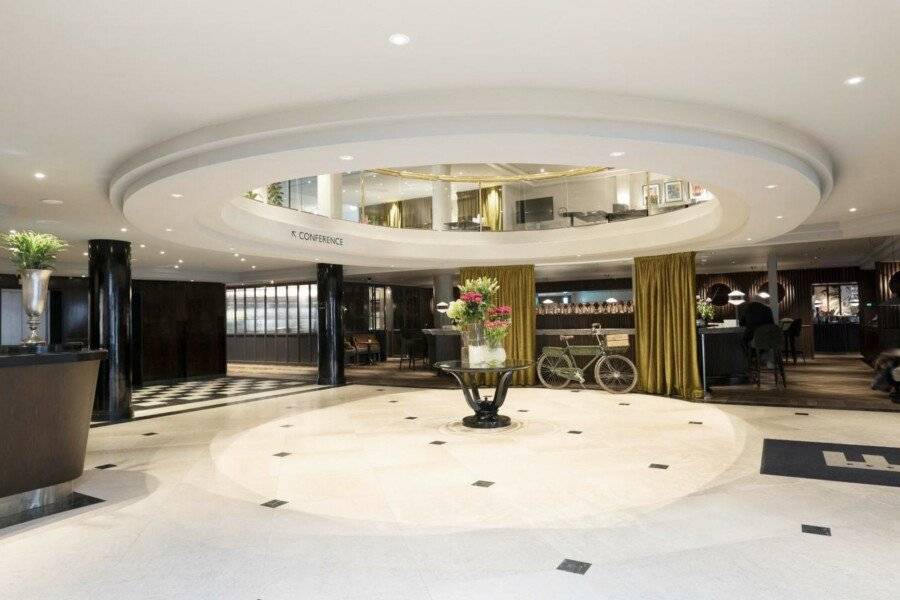 Elite Park Avenue Hotel lobby