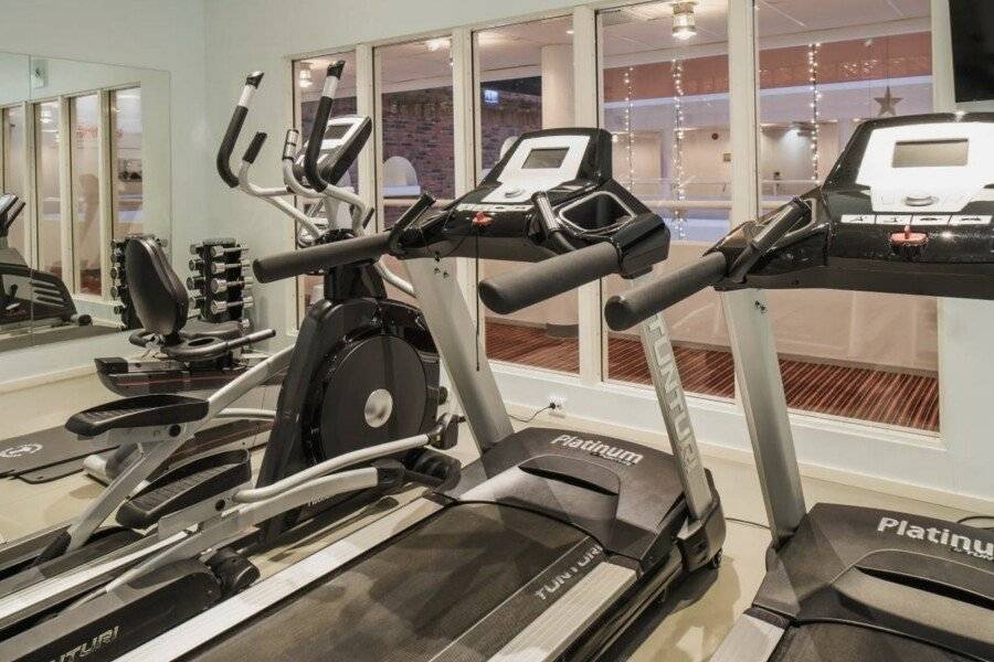 Quality Hotel Waterfront fitness centre