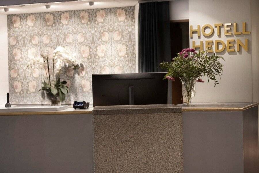 Hotell Heden - BW Signature Collection front desk, lobby