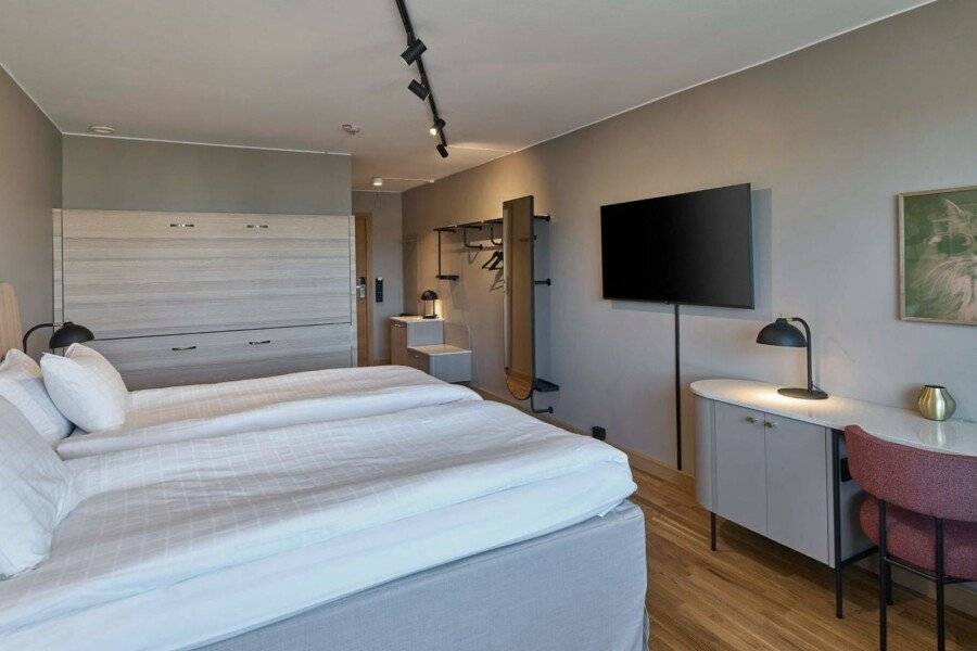 Scandic Europa hotel bedroom