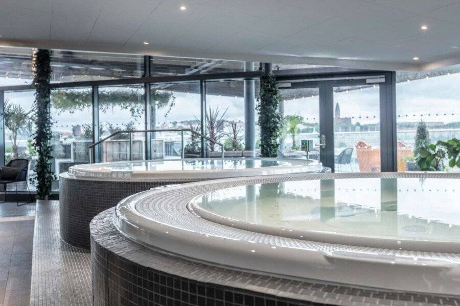 Radisson Blu Riverside Hotel spa,jacuzzi