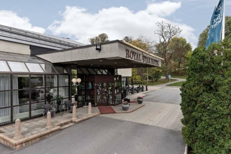 Best Western Royal Star facade,hotel facade