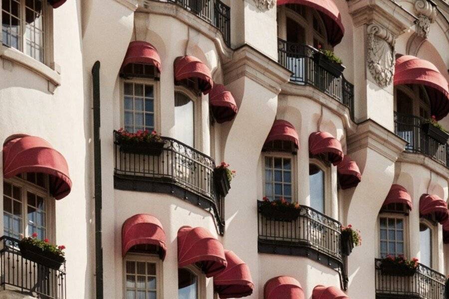 Hotel Diplomat facade