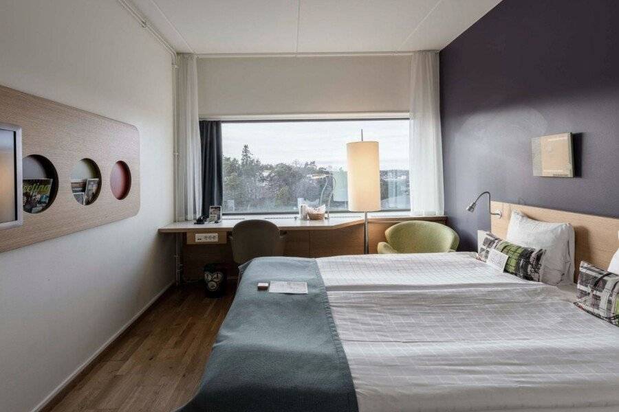 Scandic Alvik hotel bedroom