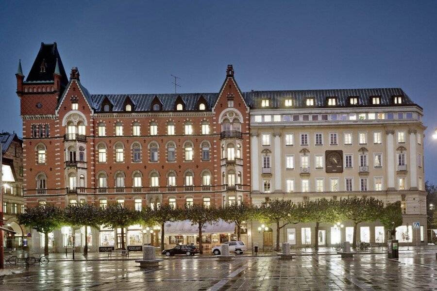 Nobis Hotel, a Member of Design Hotels™ facade